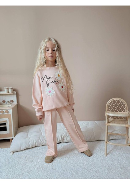 Çiçek Aplike Desenli Uzun Kollu Kız Çocuk Alt Üst Takım fırsatları