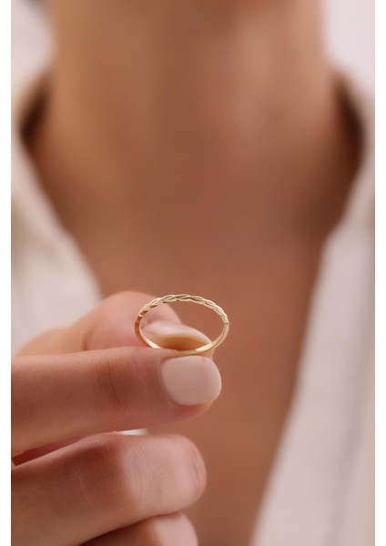 14 Ayar Minimal Sarmal Altın Yüzük modelleri