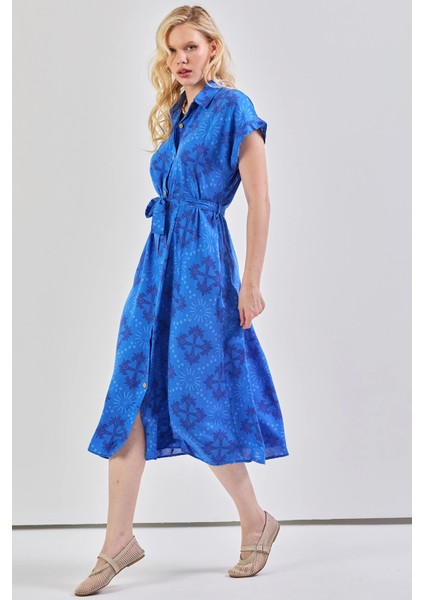 Kadın Desenli Kuşak Detaylı Gömlek Elbise Saks Mavi