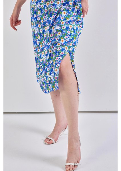 Kadın Kare Yaka Gipeli Desenli Viskon Elbise Mavi indirimleri