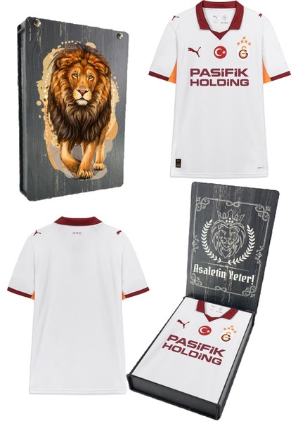 Orijinal 2025/26 Yeni Sezon Beyaz Forma Aslan Baskılı Hediyelik Ahşap Kutulu