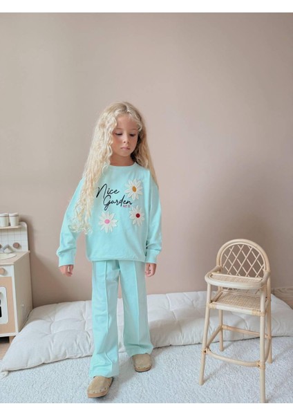 Çiçek Aplike Desenli Uzun Kollu Kız Çocuk Alt Üst Takım