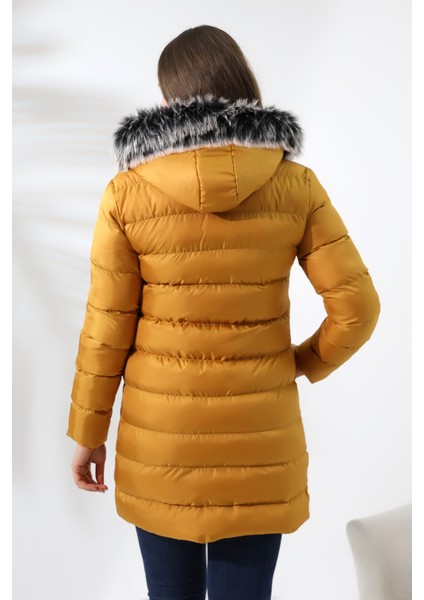 Kadın Kapüşonlu Fermuarlı Microjel Dolumlu Peluşlu Su ve Rüzgar Gecirmez Monta modelleri