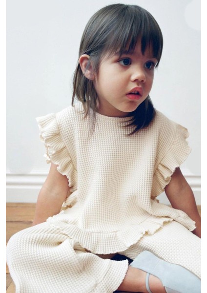 Kız Çocuk Waffle Kumaş Üst ve Rahat Kalıp Pantolon Alt Üst Takım