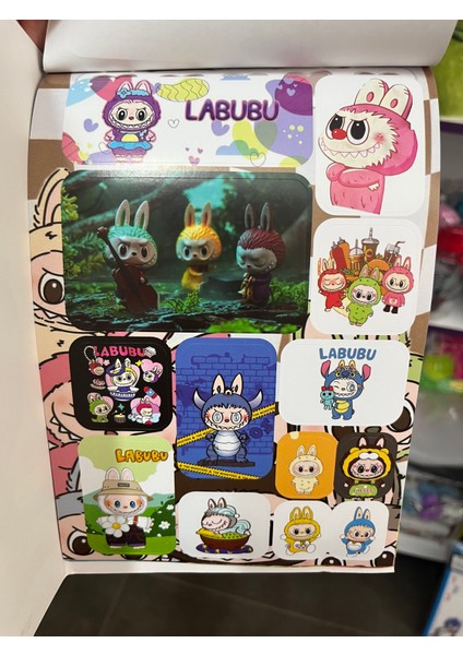 Labubu Sticker Albüm modelleri