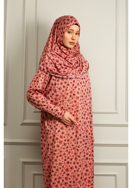 Tek Parça Başörtülü Desenli Kadın Namaz Elbisesi fırsatları