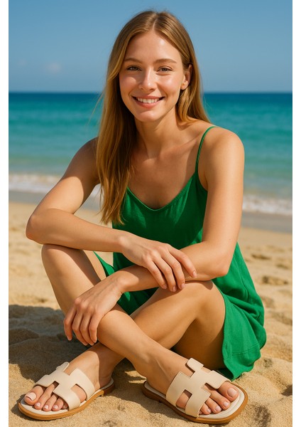 Şık ve Rahat Kadın Terlik Yumuşak Tabanlı Rahat Günlük Plaj Iş Ofis Ev