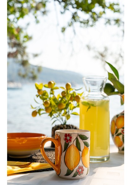 El Yapımı Limon Desenli Seramik Kupa
