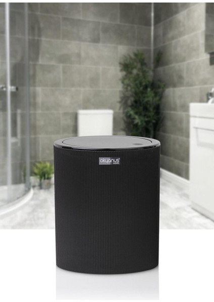 Şık Siyah Çizgili Yuvarlak Çöp Kutusu, Temizlik Için Ideal