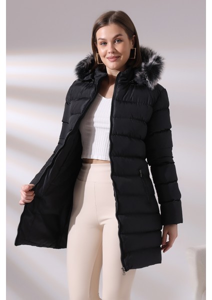 Kadın Kapüşonlu Fermuarlı Microjel Dolumlu Peluşlu Su ve Rüzgar Gecirmez Monta