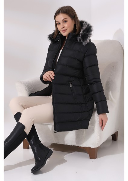 Kadın Kapüşonlu Fermuarlı Microjel Dolumlu Peluşlu Su ve Rüzgar Gecirmez Monta