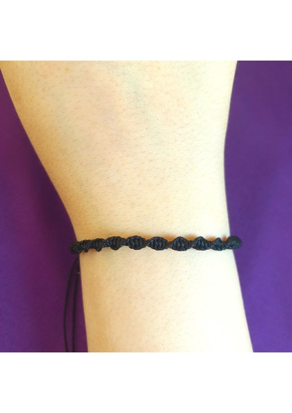 Siyah Spiral Makrome Örgü İp Bileklik, Suya Dayanıklı Makrome Bileklik, Asansörlü Ayarlanabilir El Yapımı Unisex Bileklik, Makrome Bileklik, Örgü Bileklik, İp Bileklik, Hediyelik Takı fiyatları