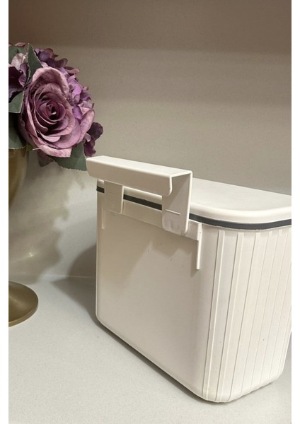 Beyaz 8l Askılı Çöp Kovası, Çift Yönlü Kapaklı, Şık ve Pratik Kullanım Sağlar