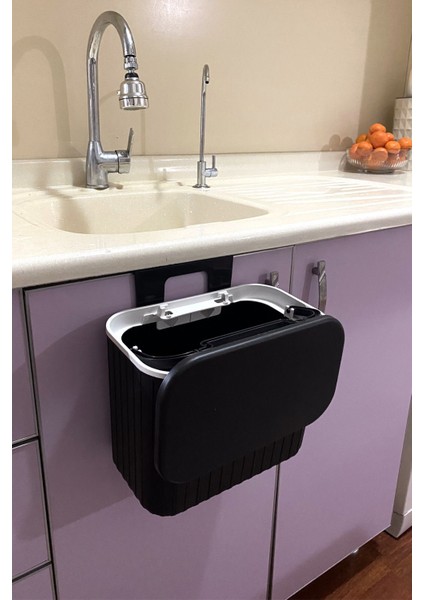 Şık Siyah Çizgili 8 Lt Mutfak Tezgahı ve Dolap Askılı Çöp Kovası fırsatları