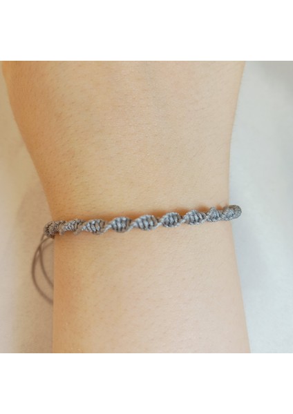 Unisex Gümüş Makrome Örgü Asansörlü Ayarlanabilir Bileklik, Spiral Makrome Örgü Ip Bileklik, Makrome Bileklik, Örgü Bileklik, Ip Bileklik, Gümüş Renk Makrome Örgü Bileklik fiyatları