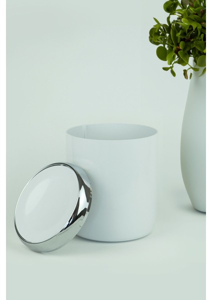 Şık Beyaz Çöp Kovası Krom Dekorlu, Pratik ve Modern Tasarım fiyatları