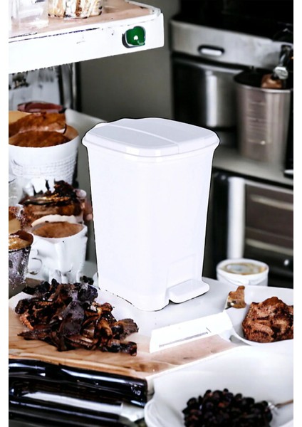 5 Litre Beyaz Kare Pedallı Çöp Kovası, Mutfak, Banyo ve Ofis Için Şık ve Pratik fiyatları
