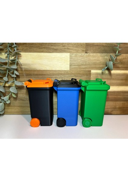 Şık Siyah Tekerlekli Çöp Kovası, Pratik ve Dayanıklı Tasarım
