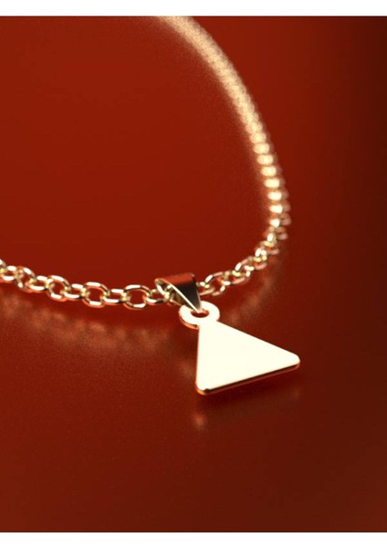 14 Ayar Altın Üçgen Kolye Ucu 1 Gr, KC14077 Kodlu fırsatları