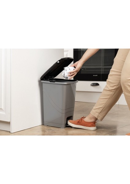 25 Lt Slim Pedallı Çöp Kovası, Şık ve Kullanışlı Antrasit Siyah Renk