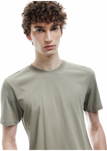 Pamuklu Kısa Kollu Bisiklet Yaka Erkek Basic Tişört