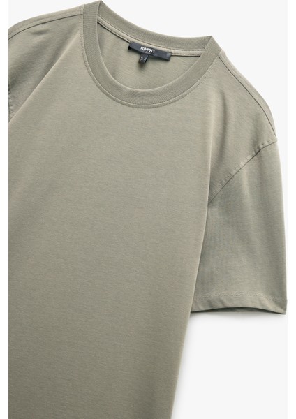 Pamuklu Kısa Kollu Bisiklet Yaka Erkek Basic Tişört indirimleri