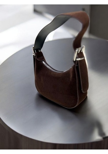 Kadın Süet El ve Omuz Çantası Şık Tam Yumuşak Dokunuşlu Yüzey En:21 Yükseklik:20