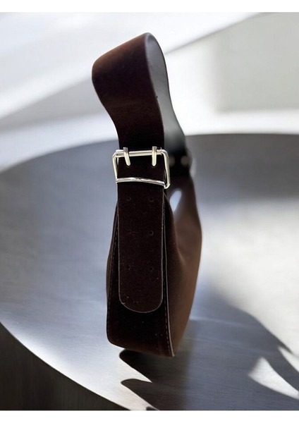 Kadın Süet El ve Omuz Çantası Şık Tam Yumuşak Dokunuşlu Yüzey En:21 Yükseklik:20 modelleri