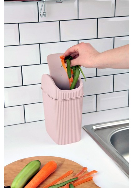 Şık ve Küçük Tezgah Üstü Çöp Kovası, Pratik Kullanım Için Ideal Renk Sarı