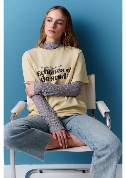 Yıkama Efektli Kısa Kollu Tshırt Sarı