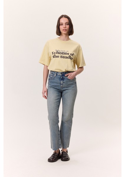 Yıkama Efektli Kısa Kollu Tshırt Sarı fırsatları