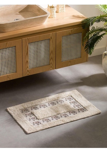 Fil Nakışlı Banyo Paspası 50X60 cm Bej