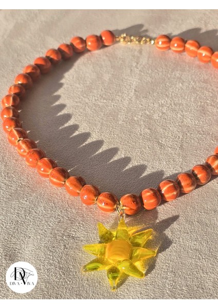 - Sole Di Fuoco Murano Cam Güneş Figür Kadın Kolye indirimleri