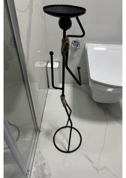 Insan Figürlü Siyah Dekoratif Tuvalet Kağıdı Askısı ve Raflı Banyo Düzeni