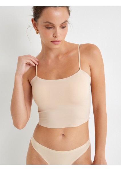 Vücudu Saran Nefes Alan Kumaş Dikişsiz Askılı Kaplı Dolgusuz Yarım Atlet fiyatları