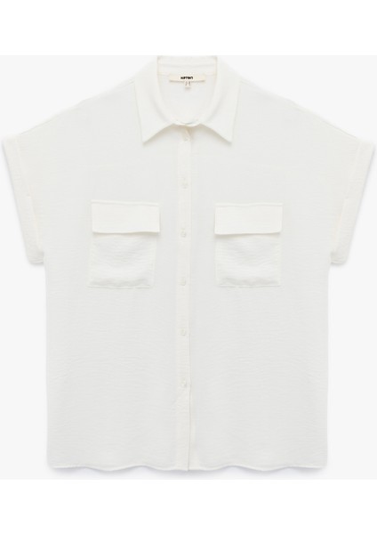 Regular Fit Kapaklı Cep Detaylı Kısa Kollu Gömlek