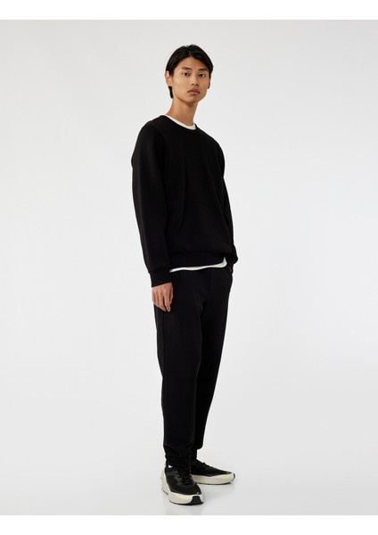 Pamuklu Cep Detaylı Beli Bağcıklı Jogger Eşofman Altı