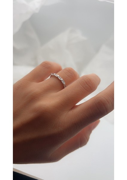 925 Ayar Gümüş Yüzük