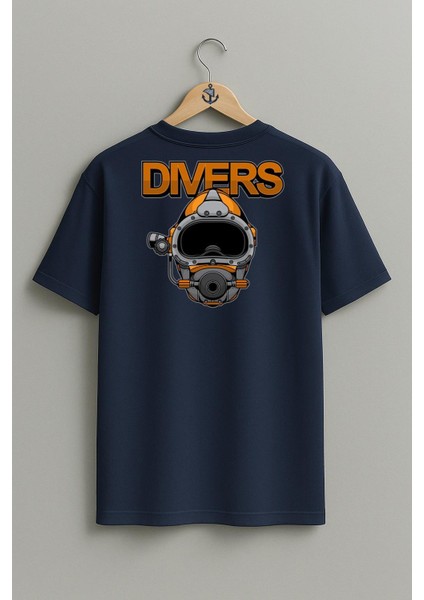 Oversize Divers Dalgıç Başlığı Göğüs ve Sırt Tasarımlı Unisex T-Shirt fiyatları