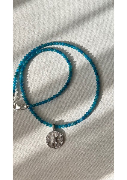 Apatit 925 Ayar Gümüş Kolye