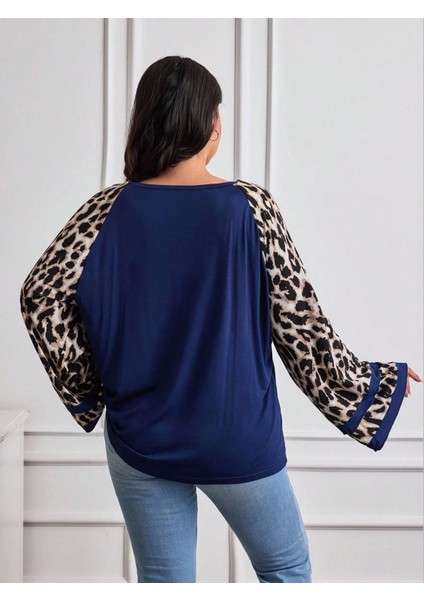 Kadın Uzun Leopar Kol Detaylı Lacivert Bluz indirimleri