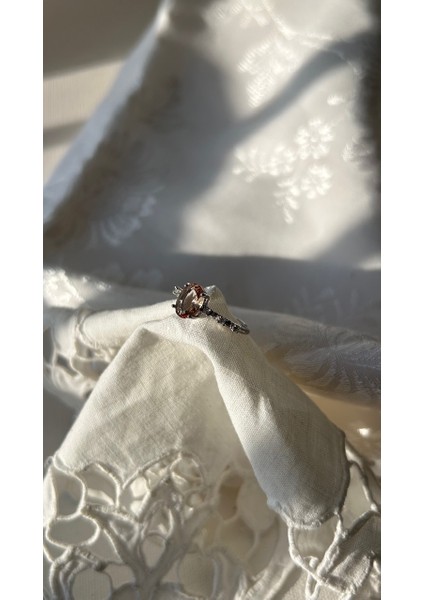 925 Ayar Gümüş Zultanit Taşlı Yüzük fırsatları