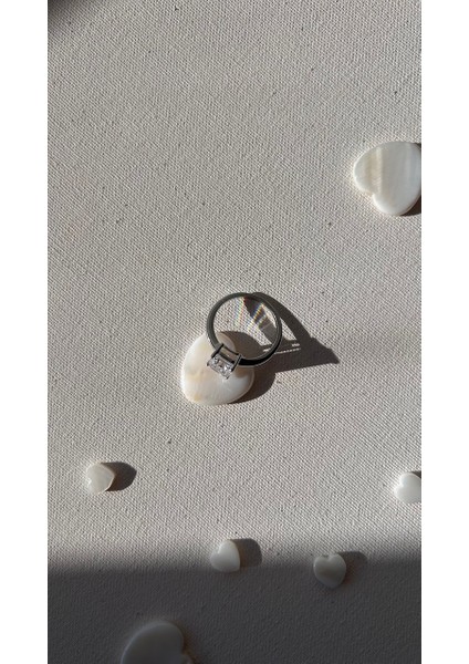 925 Ayar Gümüş Tektaş Yüzük 6 Numara indirimleri