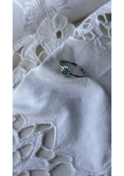925 Ayar Gümüş Zümrüt Taşlı Yüzük fırsatları