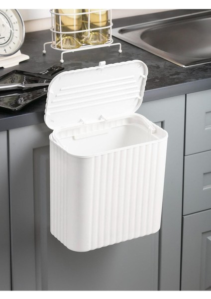 Beyaz 12L Mutfak Tezgahı ve Dolap Askılı Çöp Kovası modelleri