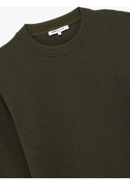 Dokulu Uzun Kollu Basic Bisiklet Yaka Sweatshirt modelleri