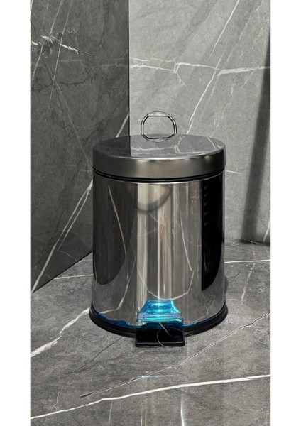 Şık ve Dayanıklı Metal Pedal Çöp Kutusu, 5 Litrelik, 21X26 Ölçüde.