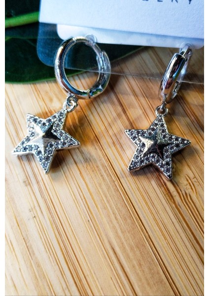 Gümüş Renk Lüks Gösterişli Figürlü Üçlü Küpe fiyatları