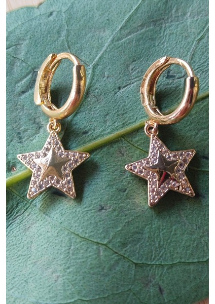 Gold Renk Lüks Gösterişli Yıldız Figürlü Küpe