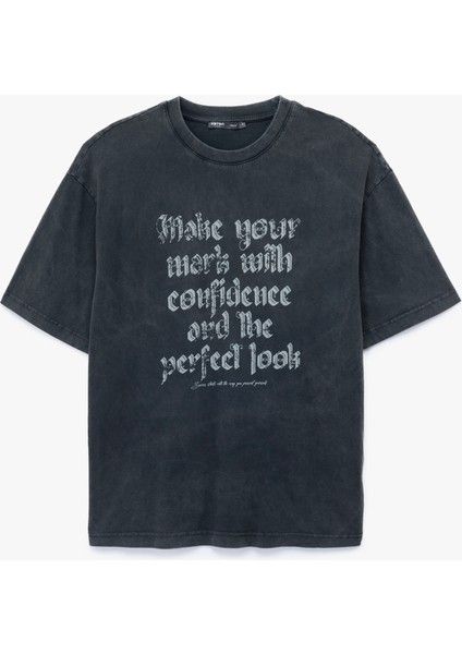 Oversize Kısa Kollu Yıkamalı Bisiklet Yaka Baskılı Tişört